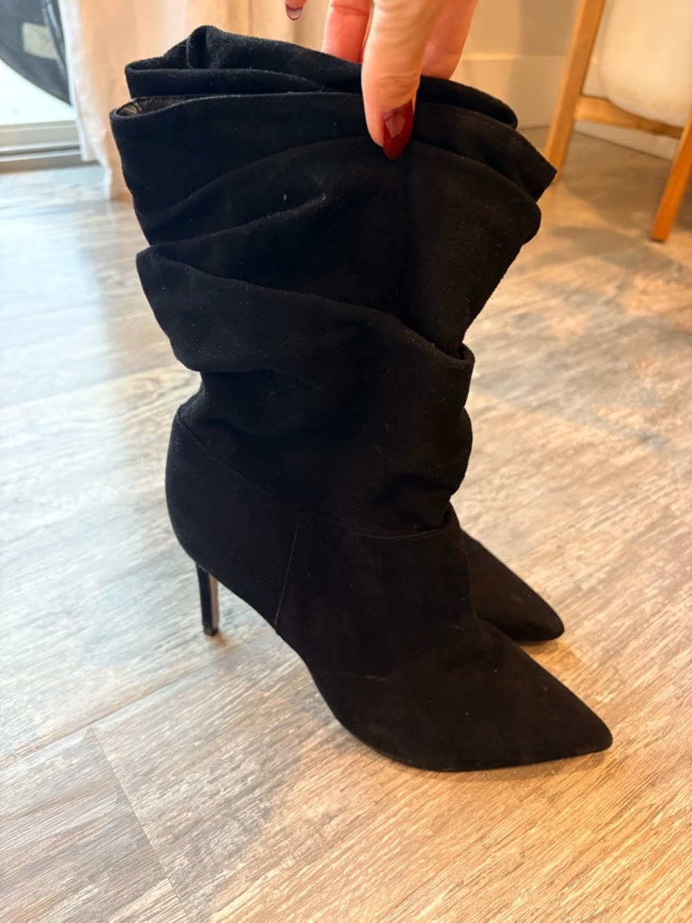 Scutz Black Suede Slouch Pointed-Toe Stiletto Boots